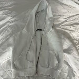 Shein cropped zip up hoodie (white). Size M